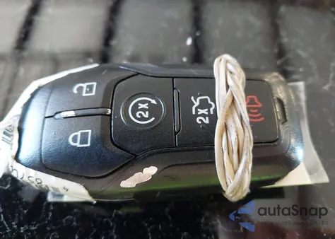 2016 Lincoln Mkz из США, поврежденный, VIN 3LN6L2J95GR605714